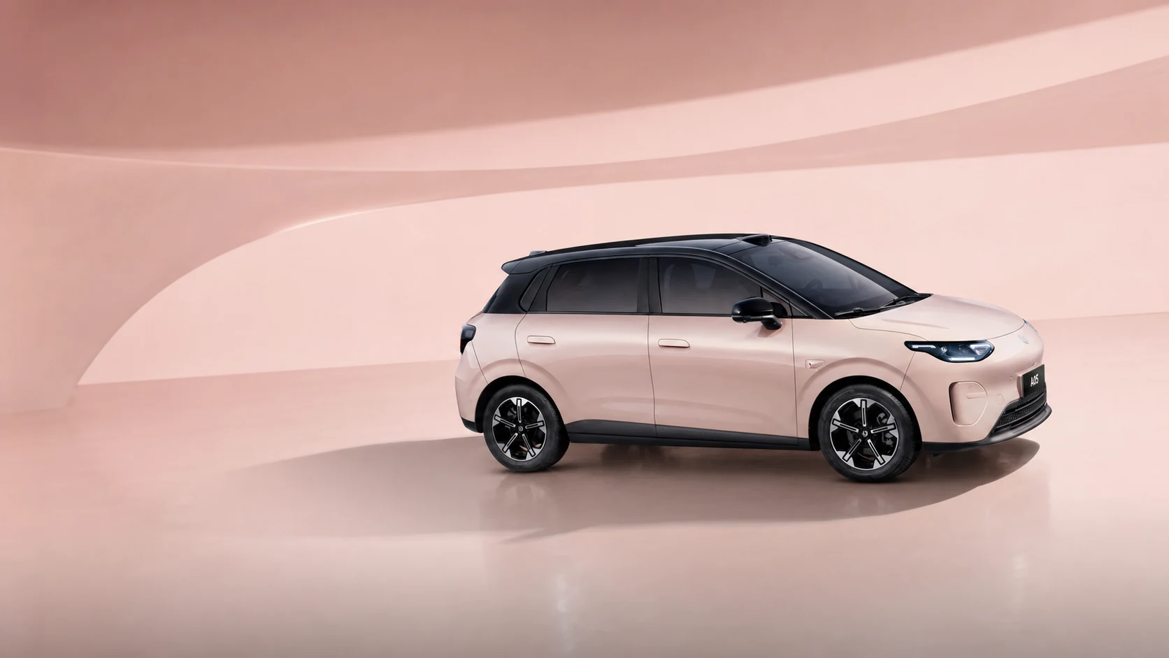 Leapmotor A05 в светлом кузове